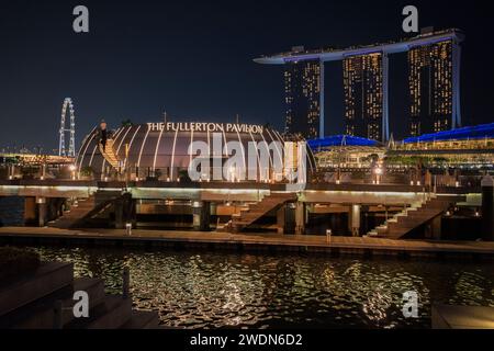 Singapore City, Singapour-08 septembre 2023 : vue de nuit à l'architecture moderne de Singapour. Banque D'Images