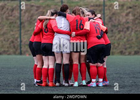 Halifax, Royaume-Uni. 21 janvier 2024. Calderdale College, Halifax, Angleterre, 21 janvier 2024 : Knaresborough Town avant le match de la coupe du comté de West Riding contre le Halifax FC à Halifax, Angleterre le 21 janvier 2024. (Sean Chandler/SPP) crédit : SPP Sport Press photo. /Alamy Live News Banque D'Images