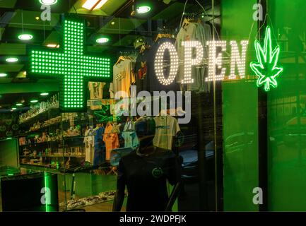 Magasin de cannabis dans Midtown Manhattan NYC Banque D'Images