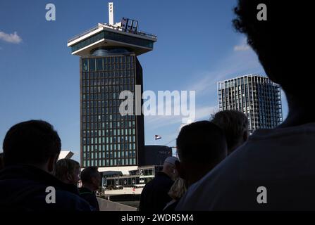 Amsterdam, Belvédère D'A'Dam ; touristes se balançant Banque D'Images