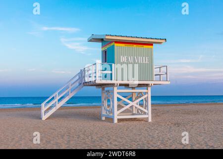 La station Lifeguard Lookout sur la plage de Deauville, Calvados, Côte fleurie, Deauville, Normandie, France, Europe Banque D'Images