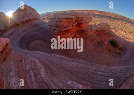 La crête rocheuse ouest de la New Wave le long de la Beehive Trail dans la zone de loisirs de Glen Canyon près de page, Arizona, États-Unis d'Amérique Banque D'Images