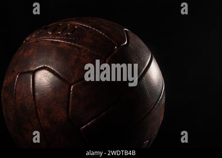 Le vieux cuir foot Banque D'Images