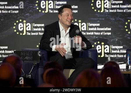 Cracovie, Pologne. 22 janvier 2024. Elon Musk est vu en train de prendre la parole lors de la conférence de l'Association juive européenne à Cracovie, en Pologne, le 22 janvier 2024. (Photo Jaap Arriens/Sipa USA) crédit : SIPA USA/Alamy Live News Banque D'Images