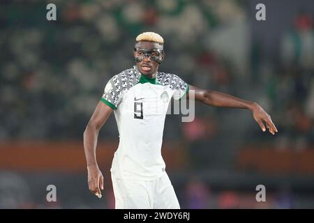 Abidjan, Côte d'Ivoire. 22 2024 janvier : Victor James Osimhen (Nigeria) fait des gestes lors d'un match de la coupe d'Afrique des Nations du Groupe A, Nigeria vs Guinée-Bissau, au Stade Félix Houphouet-Boigny, Abidjan, Côte d'Ivoire. Kim Price/CSM crédit : CAL Sport Media/Alamy Live News Banque D'Images