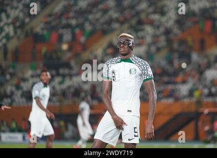 Abidjan, Côte d'Ivoire. 22 2024 janvier : Victor James Osimhen (Nigeria) fait des gestes lors d'un match de la coupe d'Afrique des Nations du Groupe A, Nigeria vs Guinée-Bissau, au Stade Félix Houphouet-Boigny, Abidjan, Côte d'Ivoire. Kim Price/CSM crédit : CAL Sport Media/Alamy Live News Banque D'Images