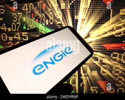 KONSKIE, Pologne - 22 janvier 2024 : logo de la société ENGIE affiché sur l'écran du téléphone portable Banque D'Images
