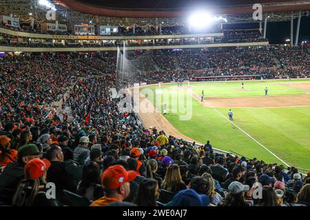 Vue aérienne de Banámichi de la langue Opata : Vanamitzi: "Où l'eau tourne" est une ville mexicaine située dans le centre de l'état de Sonora, au Mexique. © (© photo Luis Gutierrez/Norte photo) Vista aerea de Banámichi del Idioma ópata : Vanamitzi : 'Donde da vuelta el agua' es un pueblo mexicano ubicado en el centro del Estado de Sonora, Mexique. © (© photo Luis Gutierrez/Norte photo) Banque D'Images