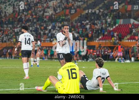 Abidjan, Côte d'Ivoire. 22 2024 janvier : Mahmoud Abdelmonem Abdelhamid Soliman (Egypte) fait des gestes lors d'un match de la coupe d'Afrique des Nations du Groupe B, Egypte vs Cap Vert, au Stade Félix Houphouet-Boigny, Abidjan, Côte d'Ivoire. Kim Price/CSM crédit : CAL Sport Media/Alamy Live News Banque D'Images