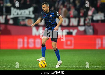 Girona, Espagne. 21 janvier 2024. Lors du match de la Liga EA Sports entre Girona FC et Sevilla FC joué au stade Montilivi le 21 janvier 2024 à Gérone, Espagne. (Photo Bagu Blanco/PRESSINPHOTO) crédit : PRESSINPHOTO SPORTS AGENCY/Alamy Live News Banque D'Images