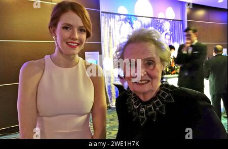 Alexis Keslinke et Madeleine Albright à 2016 White House Correspondents Association le dîner. Banque D'Images