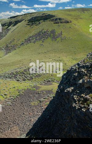 Vue montagne selle donnent sur, Hanford Reach National Monument, New York Banque D'Images