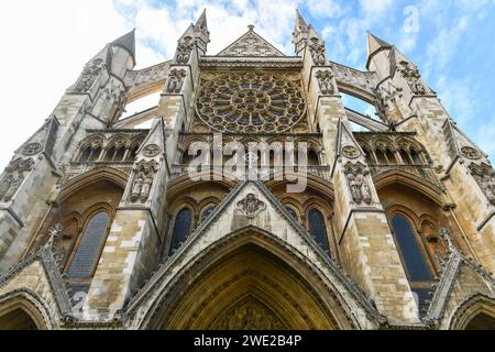 Abbaye de Westminster dans le style gothique. L'église est située à côté du Palais de Westminster Londres, Angleterre, Royaume-Uni. L'église est un site du patrimoine mondial. Banque D'Images