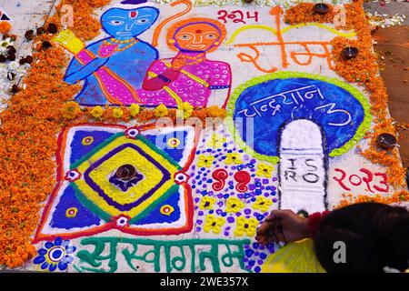 Ajmer, Inde. 22 janvier 2024. Célébration de la cérémonie de consécration d'un temple de la divinité hindoue RAM à Ayodhya, à Ajmer, Rajasthan, Inde le 21 janvier 2024. Beaucoup de gens en Inde ont célébré après que le Premier ministre ait dirigé la consécration d'un temple controversé et inachevé dans la ville sainte d'Ayodhya. Mais les critiques disent qu'il l'a fait en pensant aux élections à venir. Photo de ABACAPRESS.COM crédit : Abaca Press/Alamy Live News Banque D'Images