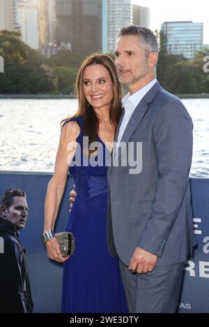 Sydney, Australie. 23 janvier 2024. Rebecca Gleeson et Eric Bana arrivent sur le tapis rouge pour la première Sydney de Force of nature : The Dry 2 au Westpac OpenAir Sydney, Mrs Macquaries point Royal Botanic Garden, Sydney. Crédit : Richard Milnes/Alamy Live News Banque D'Images