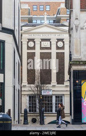 Bâtiment de la Royal Society of Arts vu du Strand, Londres, Angleterre, Royaume-Uni Banque D'Images