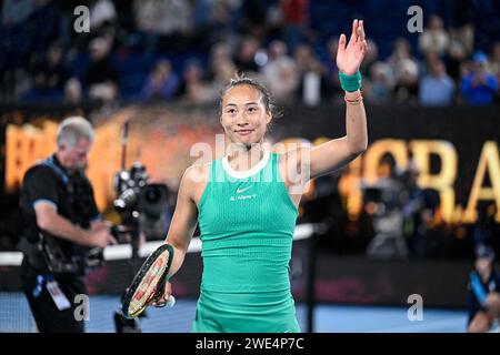 Melborune, Australie. 22 janvier 2024. Qinwen Zheng de Chine lors de l'Open d'Australie 2024, tournoi de tennis du Grand Chelem le 22 janvier 2024 au Melbourne Park à Melbourne, Australie. Crédit : Abaca Press/Alamy Live News Banque D'Images