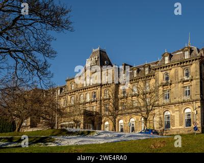 Palace Hôtel à Buxton après une légère chute de neige. Derbyshire, Royaume-Uni Banque D'Images