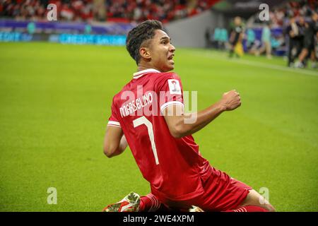 Al Rayyan, Qatar. 15 janvier 2024. Marselino Ferdinan d'Indonésie célèbre son but 1-1 lors de la coupe d'Asie AFC Qatar 2023, match de football du Groupe D entre l'Indonésie et l'Irak le 15 janvier 2024 au Stade Ahmed Bin Ali à Al Rayyan, Qatar - photo Najeeb Almahboobi/TheMiddleFrame/DPPI crédit : DPPI Media/Alamy Live News Banque D'Images