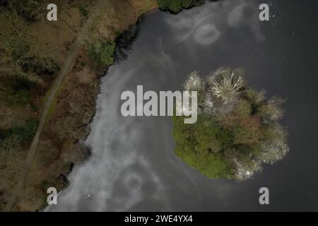 BAARN - Drone photo du domaine Soestdijk Palace. Le conseil municipal de Baarn avait déjà approuvé un plan de zonage pour le réaménagement du domaine du palais de Soestdijk, mais plusieurs résidents locaux et organisations de protection de la nature se sont opposés au plan. ANP SANDER KONING pays-bas sorti - belgique sorti Banque D'Images