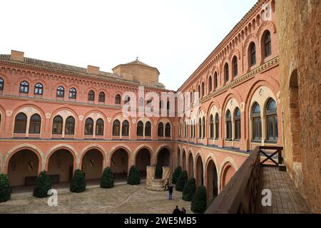 Belmonte, Cuenca, Espagne- 10 décembre 2023 : défilé du château de Belmonte dans la région de Cuenca, Espagne Banque D'Images