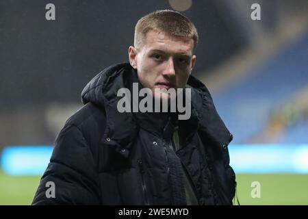 Rogan Ravenhill de Barnsley lors du match Sky Bet League 1 Oxford United vs Barnsley au Kassam Stadium, Oxford, Royaume-Uni. 23 janvier 2024. (Photo Alfie Cosgrove/News Images) à Oxford, Royaume-Uni le 1/23/2024. (Photo Alfie Cosgrove/News Images/Sipa USA) crédit : SIPA USA/Alamy Live News Banque D'Images