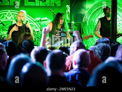 British Lion fondée par Steve Harris de Iron Maiden, UK Tour, Chinnerys, Southend-on-Sea, Essex © Clarissa Debenham (film Free Photography) / Alamy Banque D'Images