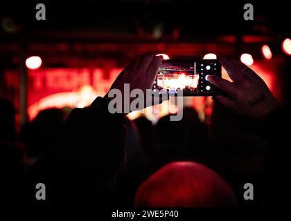 British Lion fondée par Steve Harris de Iron Maiden, UK Tour, Chinnerys, Southend-on-Sea, Essex © Clarissa Debenham (film Free Photography) / Alamy Banque D'Images