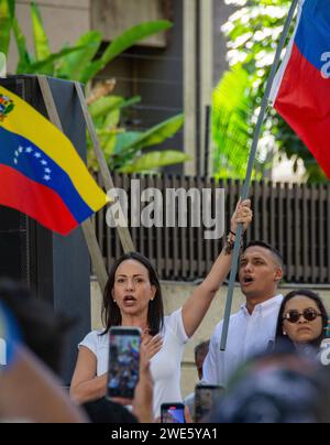 23 janvier 2024 : la candidate Maria Corina Machado, chef de l'opposition vénézuélienne, sur la Plaza Belgica à Altamira, à Caracas, Venezuela. (Image de crédit : © Jimmy Villalta/ZUMA Press Wire) USAGE ÉDITORIAL SEULEMENT! Non destiné à UN USAGE commercial ! Banque D'Images