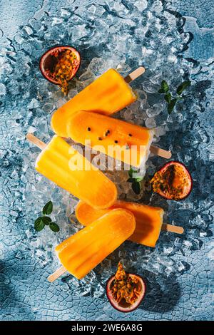 Glaces aux fruits de la passion Banque D'Images