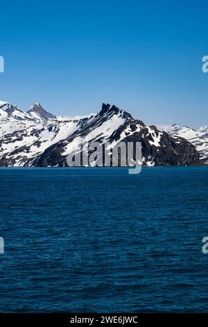 Vue sur Elsehul Bay, SGI, montagnes, glacier, neige, paysage et beauté, printemps Banque D'Images