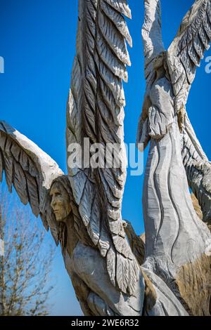 Angel Tree sculpture par Dayle Lewis sur la plage de Bay St. Louis, Mississippi Banque D'Images