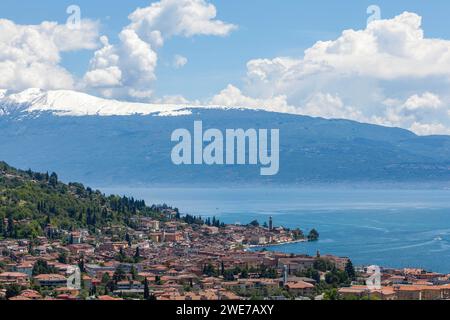 Vue de San Felice del Benaco, Lombardie, lac de Garde Banque D'Images