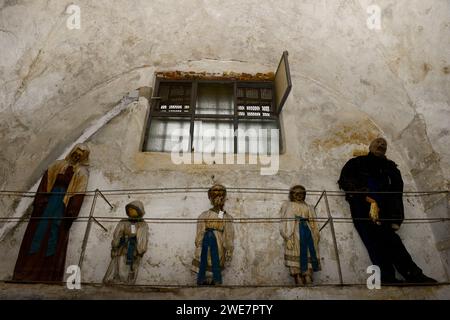 Cadavres momifiés dans les catacombes capucines de Palerme, Italie. Banque D'Images