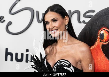 Demi Moore assiste à la première saison 2 de FX'Feud : Capote vs. The Swanss' au Museum of Modern Art de New York le 23 janvier 2024 Banque D'Images