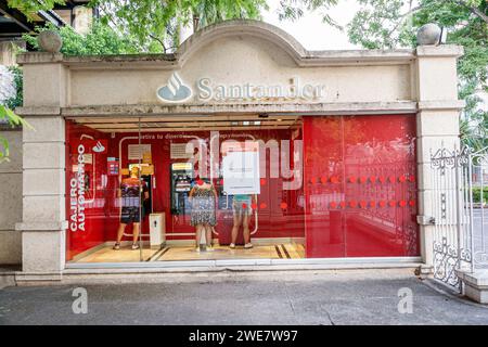 Merida Mexique, Zona Paseo Montejo Centro, succursale bancaire Banco Santander ATM, extérieur, entrée principale du bâtiment, signe, Latin Latin hispanique mexicain, SP Banque D'Images
