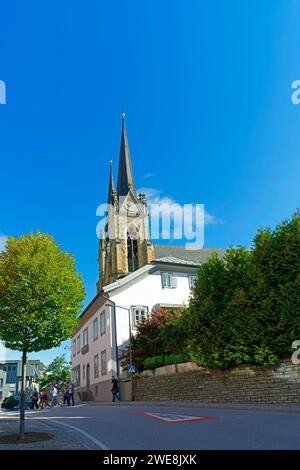 Straßenansicht, Pfarrkirche zum heiligen Johannes dem Täufer Banque D'Images