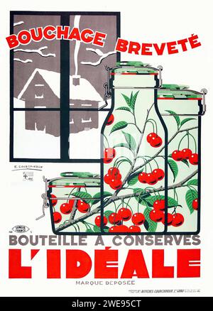 'BOUCHAGE BREVETE l'IDEALE' ['FERMETURE BREVETÉE L'IDÉAL'] Vintage Publicité française illustrant des pots de cerises conservées avec un système de fermeture breveté. La conception graphique est simple et fonctionnelle, avec un accent sur les caractéristiques du produit. L'utilisation du rouge, du vert et du noir crée un contraste saisissant sur l'arrière-plan Uni. Banque D'Images