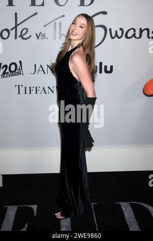 Ella Beatty BEI der Premiere der FX Serie 'Feud : Capote vs. The Swans' im Museum of Modern Art New York, 23.01.2024 Banque D'Images