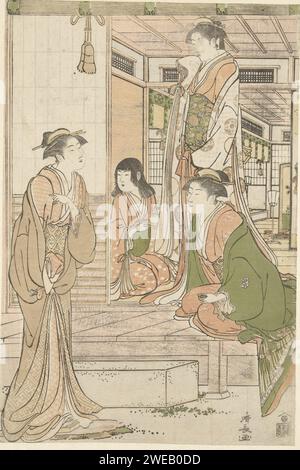 Yoshitsune apportant une sérénade à joruri hime., Torii kiyonaga, 1783 - 1787 estampe Joruri Hime debout, dans la porte, main par bouche, accompagné d'une dame de cour, assise sur la véranda et une servante avec un plateau dans les mains, regardant Windlagenlijdame (feuille droite de Drieluik) imprimeur : JapanPublisher: Tokyo papier couleur woodcut femme adulte. Dignitaire à la cour - BB - dignitaire féminin : lady-in-Waiting. personnel de maison, serviteurs Banque D'Images