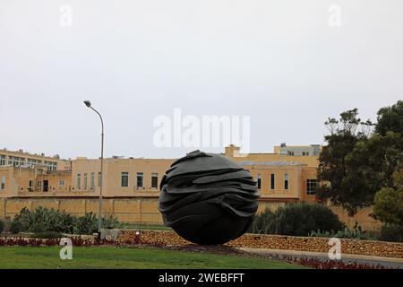 Œuvre appelée Fredom par John Grima à Gozo Banque D'Images