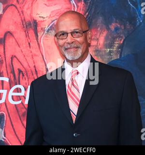 Arcadia, Californie, États-Unis. 23 janvier 2024. Michael Warren, artiste et acteur, présent au MDSUN célèbre la collaboration de l'artiste Jiannan Huang avec la Collection Lunar New Year 2024 de Courvoisier pour l'année du Dragon au siège de MDSUN à Arcadia, en Californie. Crédit : Sheri Determan Banque D'Images