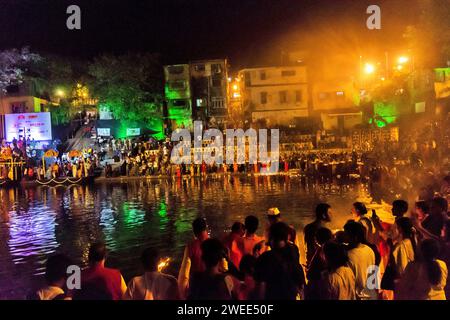 Festival Banganga, Festival Dev Diwali, Walkeshwar, Mumbai, Maharashtra, Inde, Asie Banque D'Images