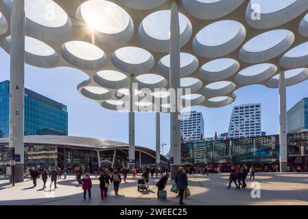 L'entrée de la gare centrale d'Utrecht dans la ville d'Utrecht, pays-Bas, Europe. Banque D'Images