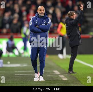 Londres, Royaume-Uni. 20 janvier 2024 - Brentford - Nottingham Forest - Premier League - GTech Stadium. Gestionnaire de la forêt de Nottingham Nuno Espirito Santo. Crédit photo : Mark pain / Alamy Live News Banque D'Images