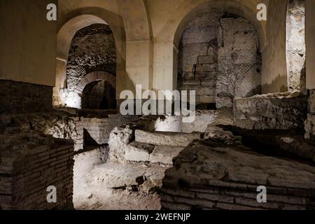 Catacombes ungerground en Italie, ville de Naples, visite du musée et arqueological zone. Banque D'Images