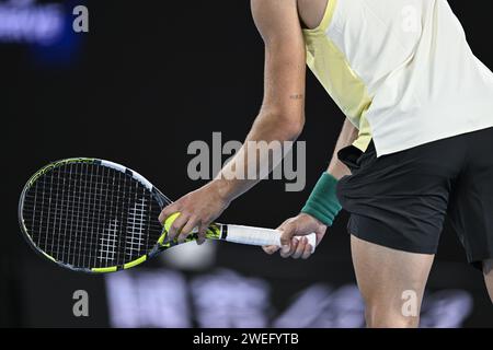 Carlos Alcaraz avec tatouage sur le bras 11.09.22 lors du tournoi de tennis Australian Open AO 2024 Grand Chelem le 24 janvier 2024 au Melbourne Park à Melbourne, Australie. Photo Victor Joly / DPPI Banque D'Images