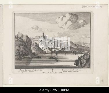 Vue de Bacharach et Burcht Stahleck, Pieter Schenk (I), d'après Jan van Call (I), c. 1694 - c. 1697 impression papier gravure perspective de village, silhouette de village. rivière. Paysage avec tour ou château Bacharach. Château de Stahleck Banque D'Images