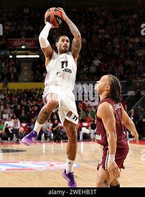 Edwin Jackson (LDLC ASVEL Villeurbanne, #11) punktet. GER, FC Bayern Basketball vs. LDLC ASVEL Villeurbanne, Basketball, Euroleague, saison 2023/2024, 25.01.2024, photo : Eibner-Pressefoto/Marcel Engelbrecht Banque D'Images