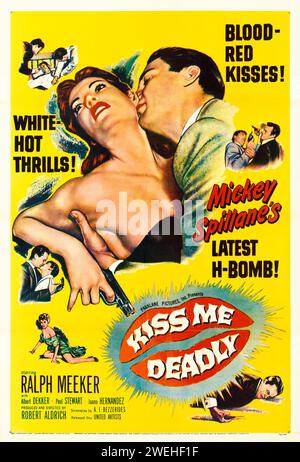 Affiche de film vintage des années 1950 - Kiss Me Deadly (United Artists, 1955) Mickey Spillane Banque D'Images